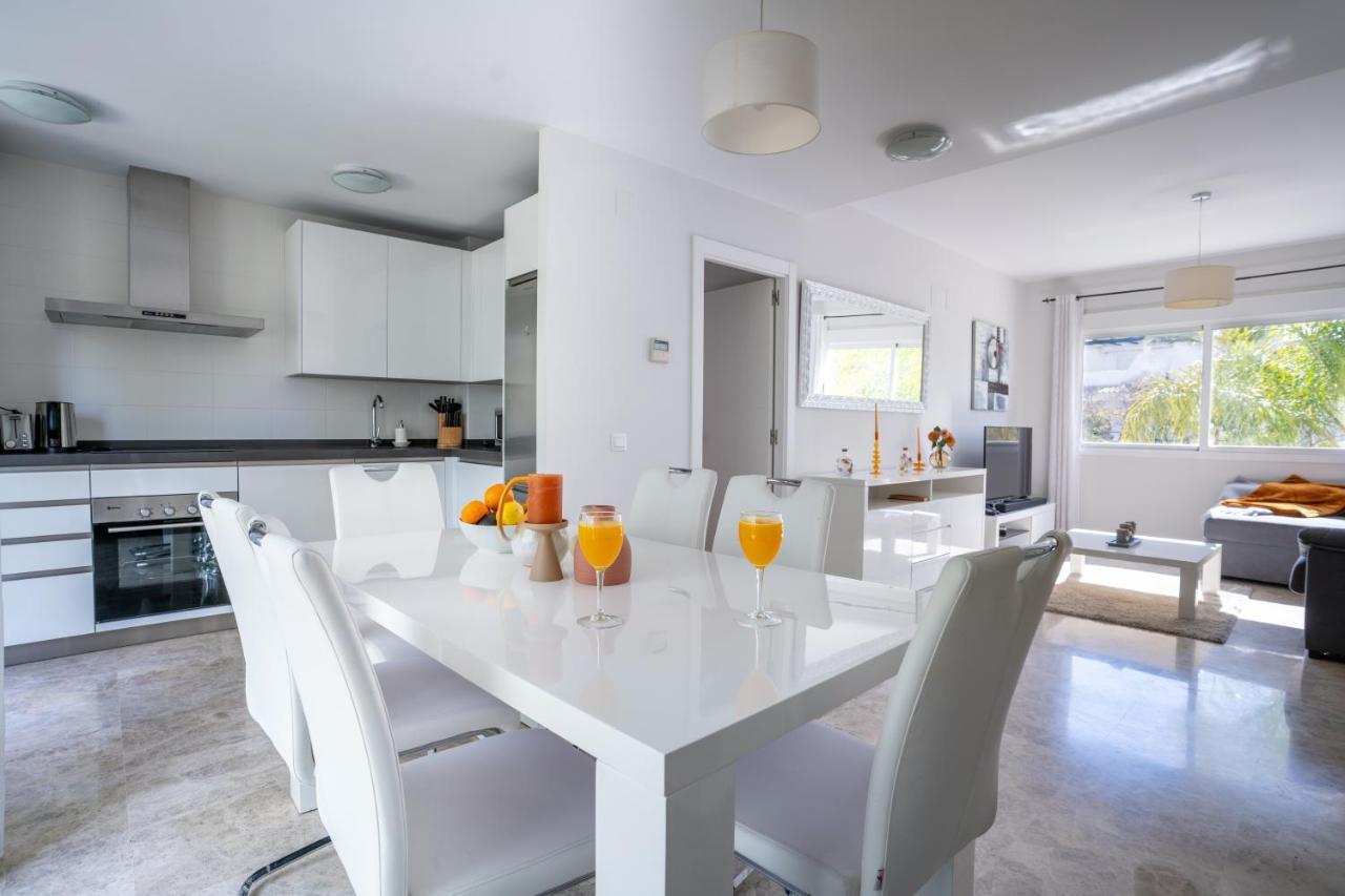 2Bdr Penthouse, Los Naranjos, W/Pool, 2Km P.Banus Marbella Eksteriør billede